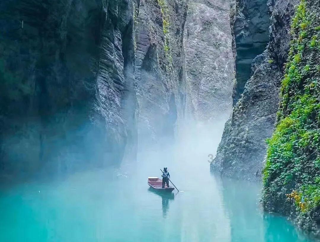 我能不能一边听音乐一边看电视剧？
